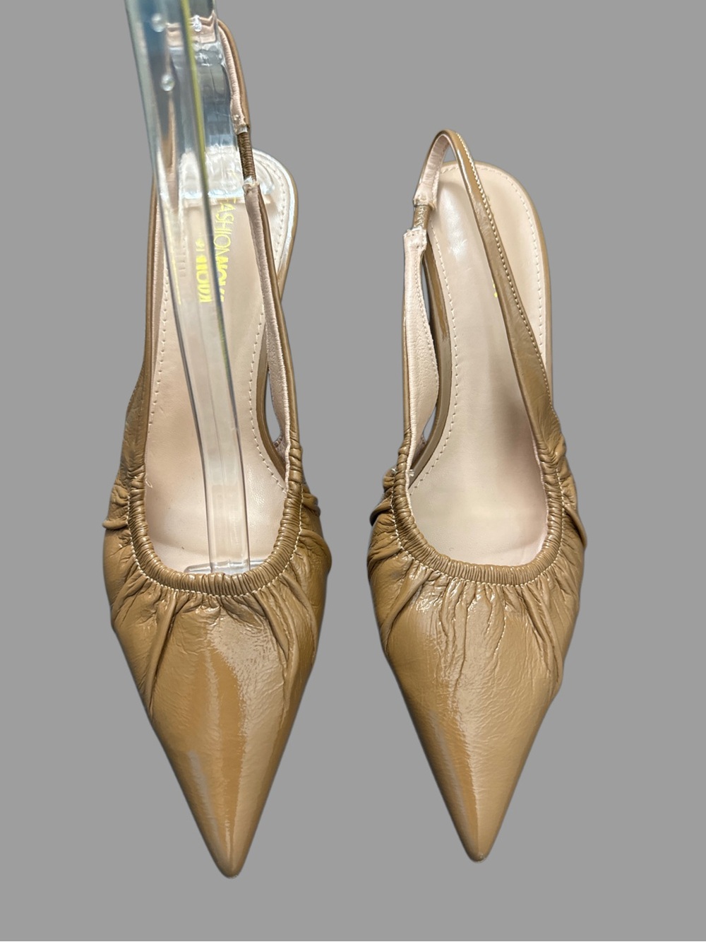 Women’s Pointed Slingback Pumps in Tan Size 8